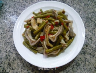 Stir-fried Pork Belly with Sour Beans recipe