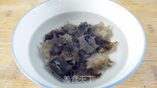 Pearl Fish Maw Sea Cucumber Soup recipe