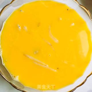 Whitebait Steamed Egg recipe