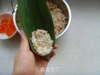 Strong Flavor of Rice Dumplings: Both Salty and Light---oat and Egg Yolk Rice Dumplings recipe