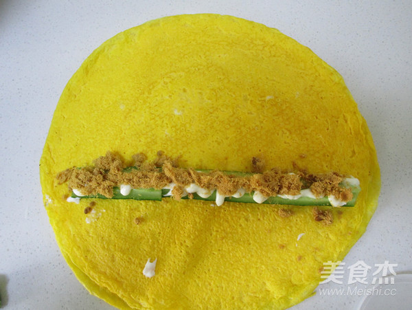 Pork Floss Cucumber Omelet recipe