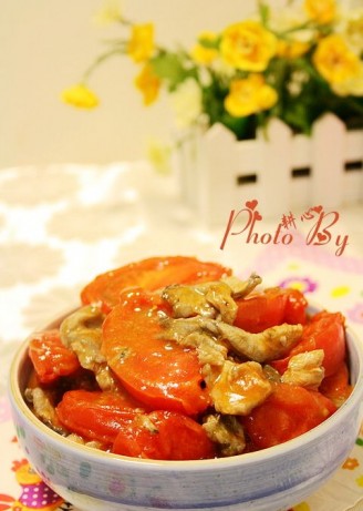 Stir-fried Ebony Chicken with Tomato