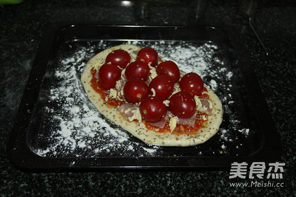 Tomato Bacon Pizza recipe