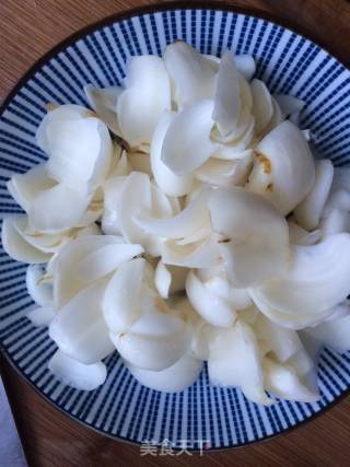 Scrambled Eggs with Lily recipe