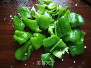 Stir-fried King Pleurotus with Wrinkled Pepper recipe