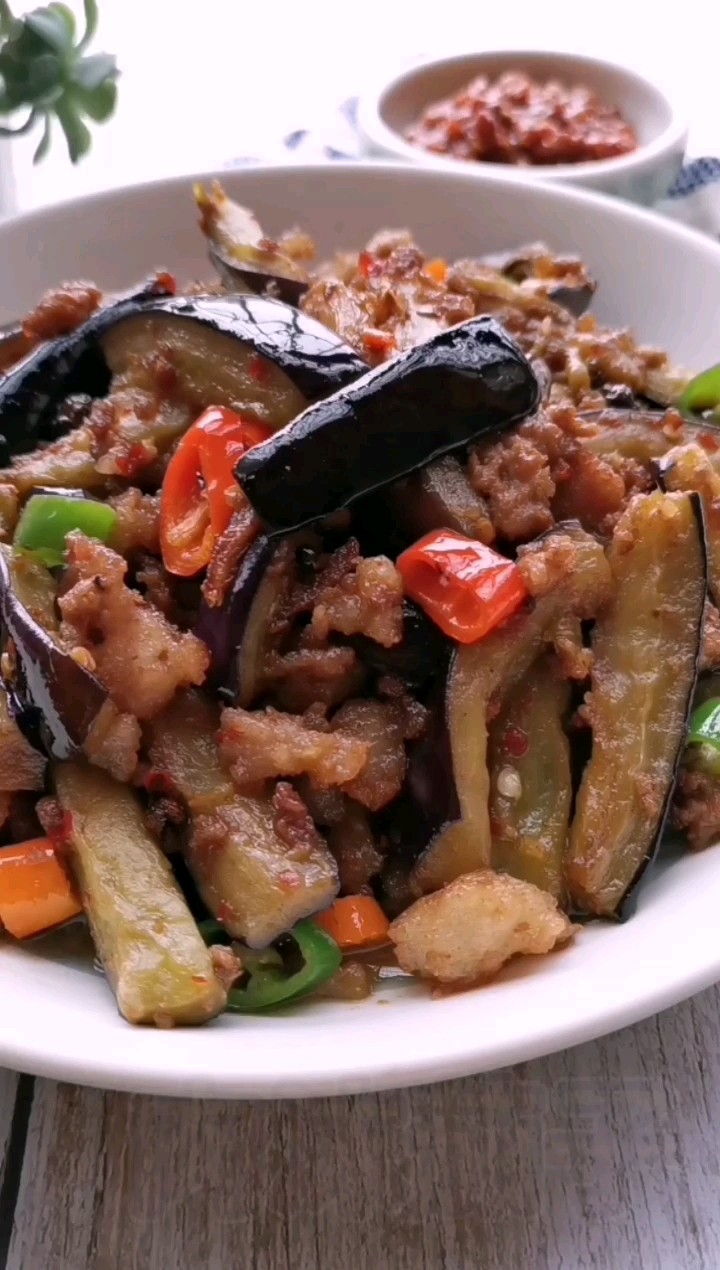Eggplant with Minced Meat