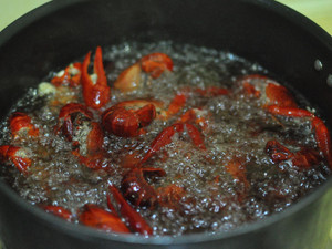 Q Bombs Full of Spicy Crayfish recipe