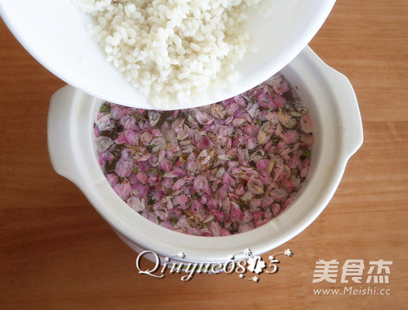 Peach Blossom Porridge recipe