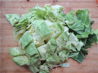 Stir-fried Cabbage with Sausage recipe