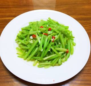 Stir-fried Potato Stem recipe