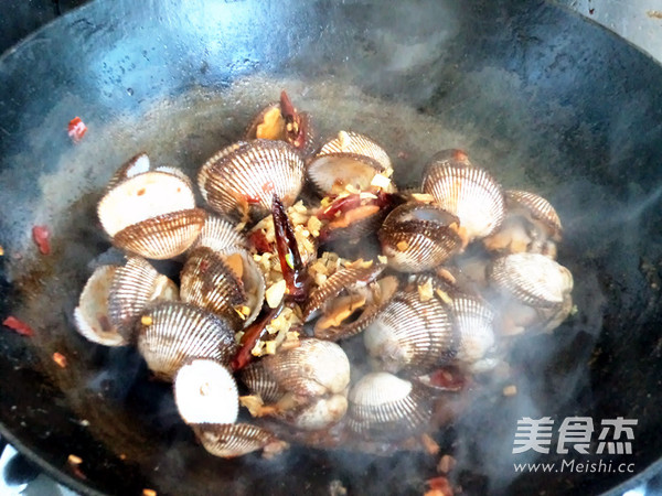 Spicy Clams recipe