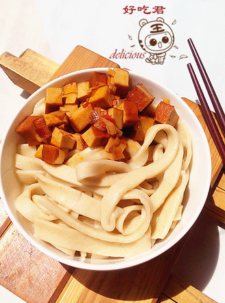 Spicy Dried Bean Curd Noodles recipe