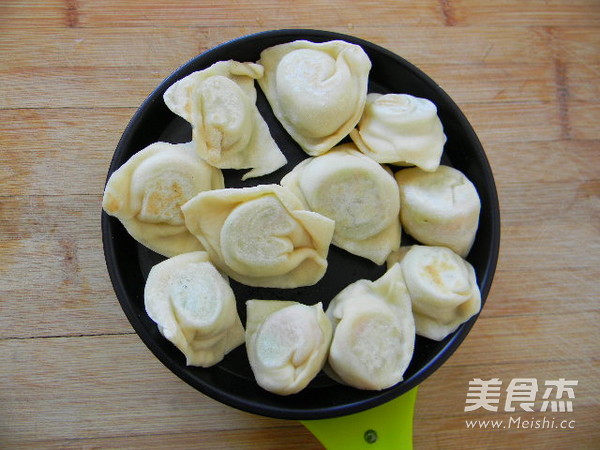 Fried Egg Wonton recipe