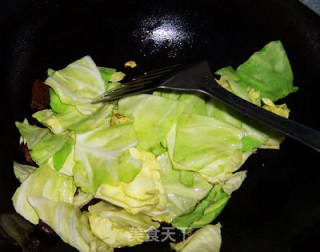 Sour and Spicy Cabbage recipe