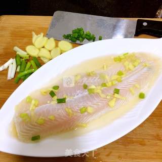 Steamed Long Li Fish Fillet recipe