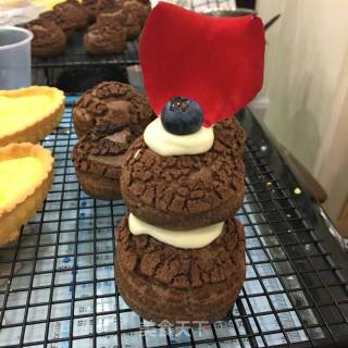 # Fourth Baking Contest and is Love Eating Festival#chocolate Pastry Puff Tower recipe