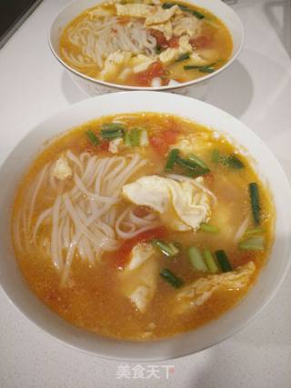 Eggs, Tomatoes, Boiled Noodles recipe