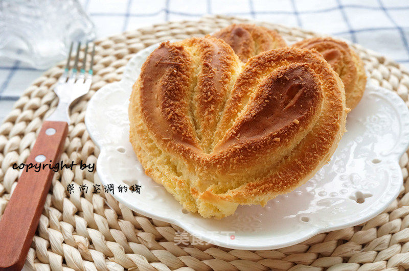 Heart Shaped Coconut Bread recipe