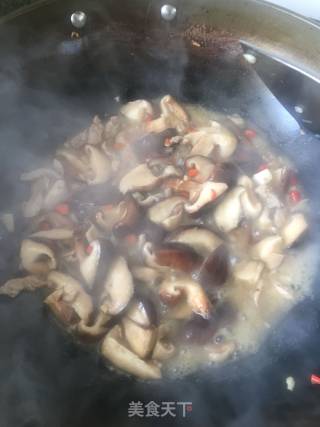 Stir-fried Shredded Pork with Mushrooms recipe