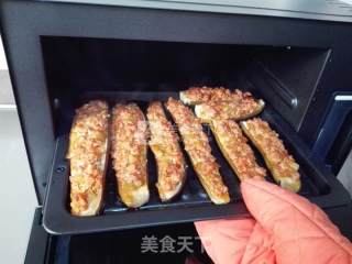 Grilled Eggplant with Garlic Minced Pork recipe