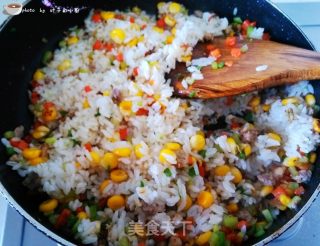 Creative Recipe for Children-flower Fried Rice recipe