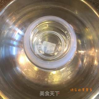 Homemade Canned Yellow Peaches recipe