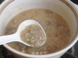 Glutinous Rice Porridge with Lentil Flowers and Pork Slices recipe