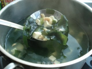 Runzao Soup Water Wakame Tofu Soup recipe