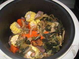 Dried Pork Lung and Vegetable Soup recipe