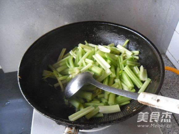 Sour Soup Celery recipe