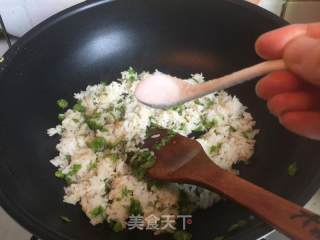 Fried Rice with Yuqian Salmon Egg recipe