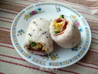 Cowberry Bacon Rice Ball recipe