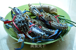 Steamed Crab with Green Onion and Ginger recipe