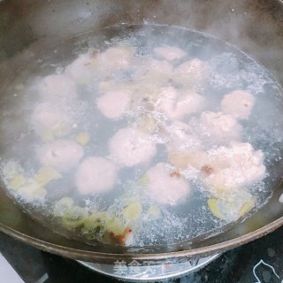 Fish Ball Vermicelli Soup recipe