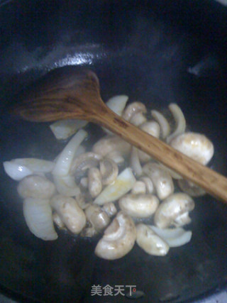 A Must-have Dish for Girls Who Like Dairy Products-creamy Mushroom Soup recipe