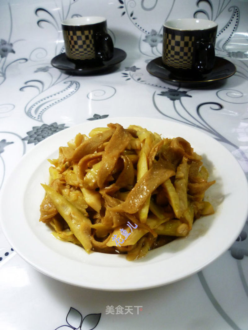 Fried Gluten with Bamboo Shoot Tip recipe