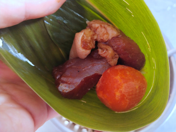 Salted Egg Yolk and Meat Dumplings recipe