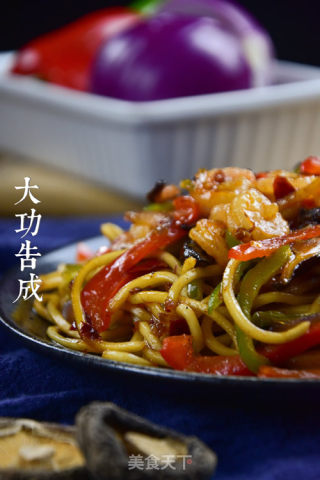 Stir-fried Vegetable Noodles with Sauce recipe