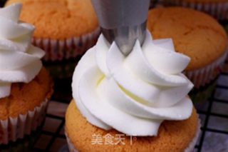 Cream Cupcakes recipe