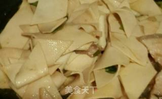 Dried Tofu with Northeastern Peppers recipe