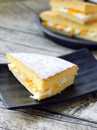 #四session-baking Contest & is Love Eating Festival# Mango and Yogurt Sandwich Cake (hot Version) recipe