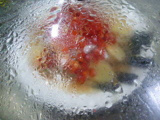 Steamed Small Rubber Fish with Chopped Pepper recipe