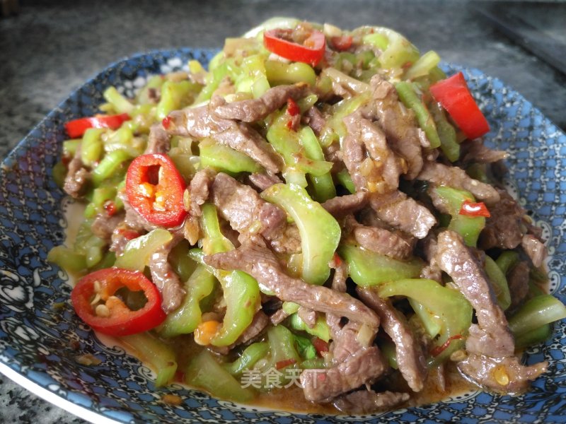 Beef Shredded with Sticky Vegetables