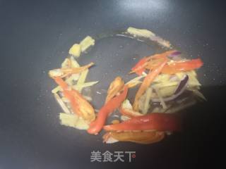 Stir-fried Beef with Carrots recipe