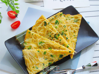 Noodle Omelette recipe