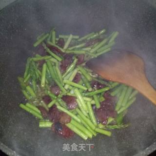 Asparagus Stir-fried Sausage recipe