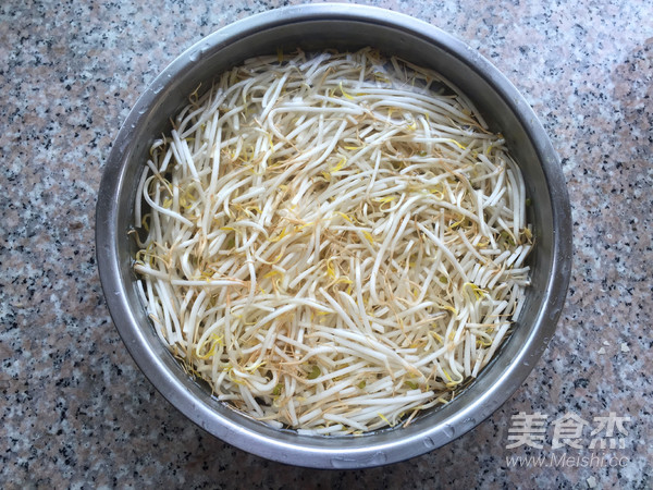 Vegetarian Fried Liangpi recipe
