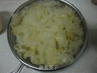 Sydney White Fungus Soup recipe