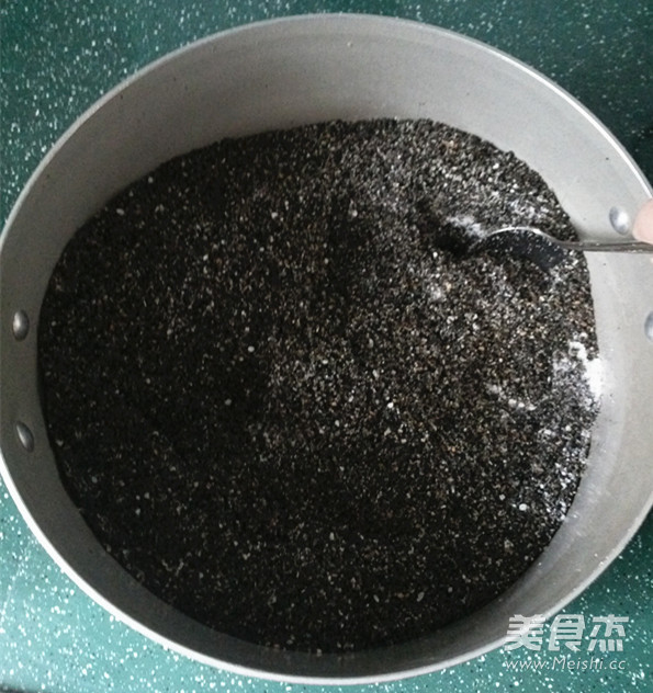 Homemade Black Sesame Powder recipe