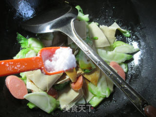 Thousands of Ham Sausage Stir-fried Vegetables recipe